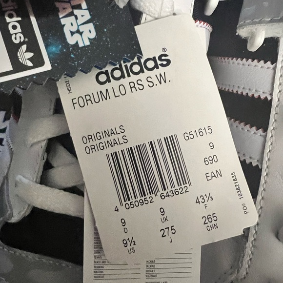 MENS 9.5 ADIDAS STAR WARS FORUM LOW NEW WITH TAGS - Picture 6 of 13